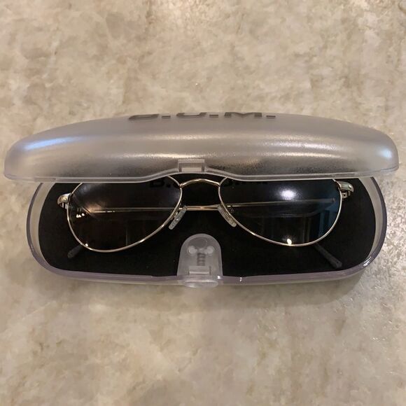 BUM Sunglasses - Picture 3 of 4